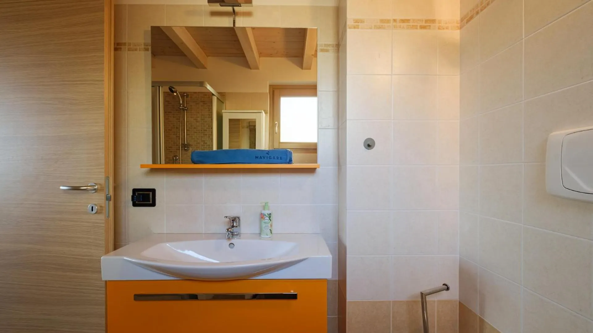 Artemisia Apartment Parzanica