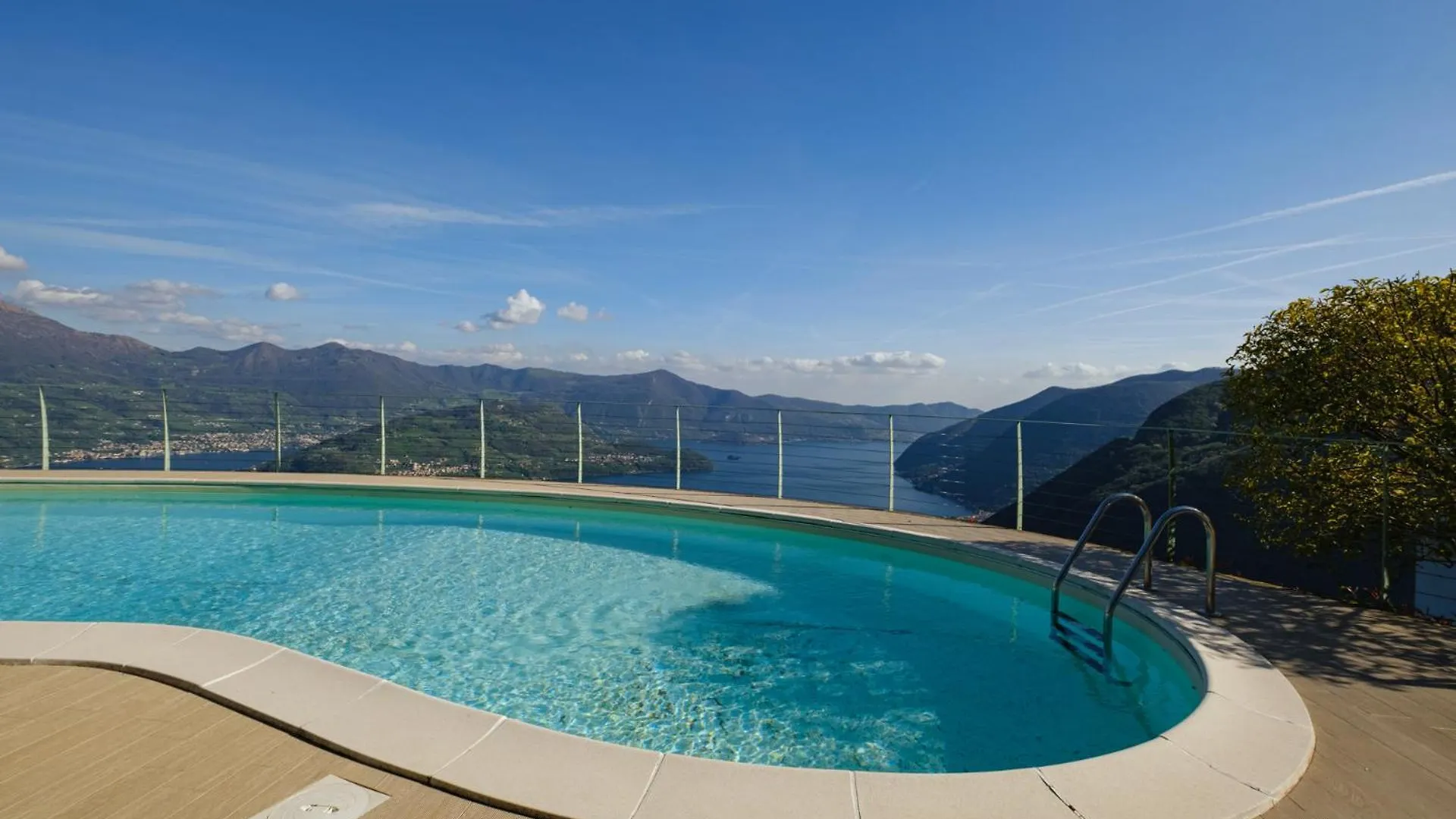 Artemisia Apartment Parzanica