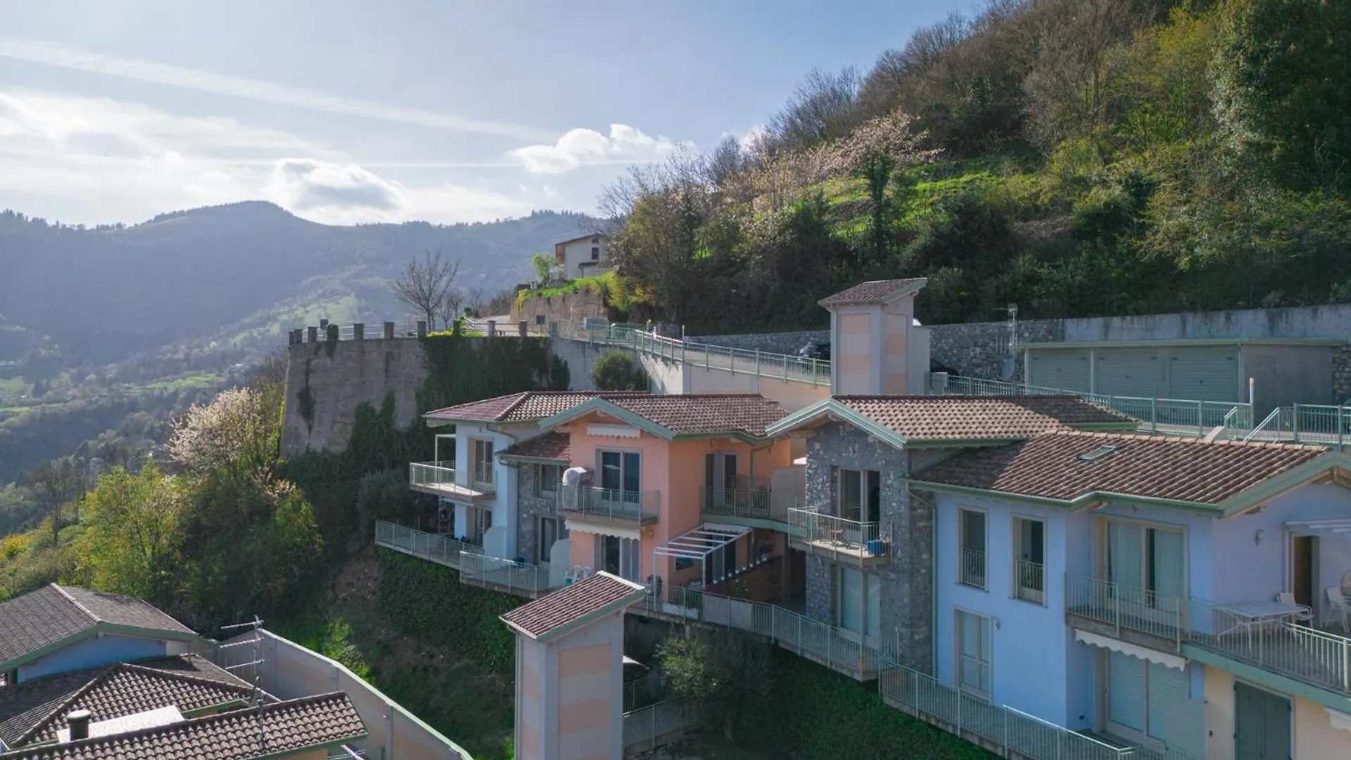Artemisia Apartment Parzanica
