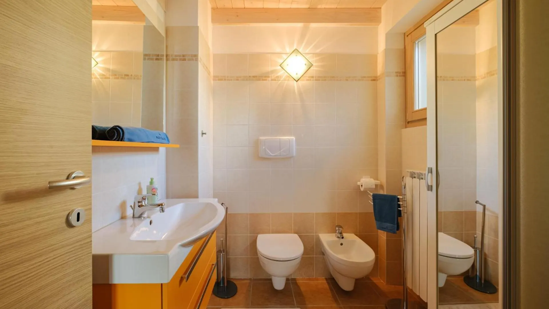 Artemisia Apartment Parzanica Italy