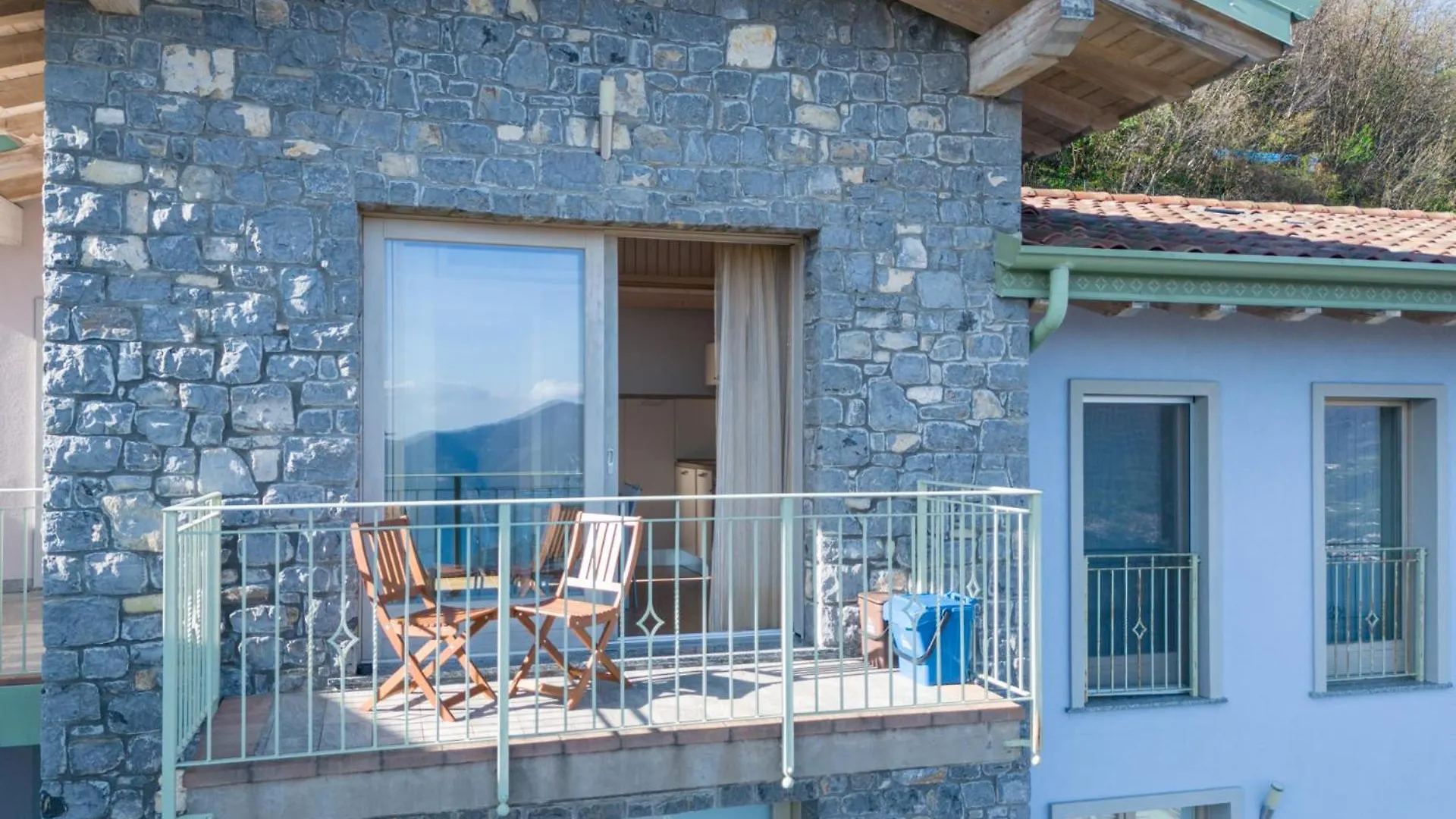 Artemisia Apartment Parzanica